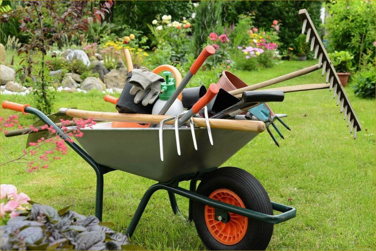 Садовая тележка — неотъемлемый инструмент для дачника-садовода